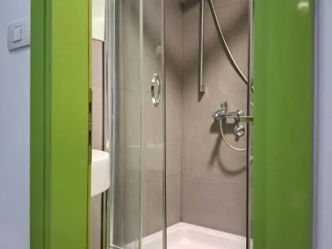 Izdavanje, jednosoban stan, 25m², Preko Morače, Podgorica - image 11