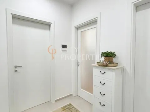 Prodaja, stan, 67m², Stari Aerodrom, Podgorica - image 11