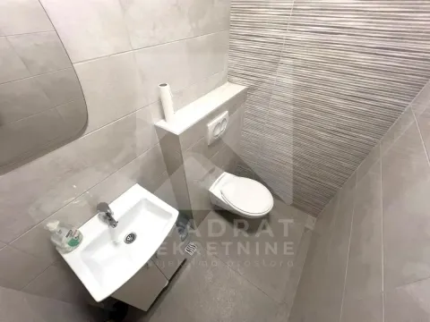 Rent, office space, 120m², Centar, Podgorica - image 10