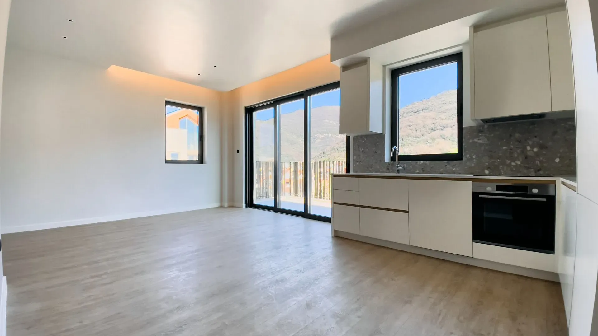 Prodaja, dvosoban stan, 102m², Porto Montenegro, Tivat