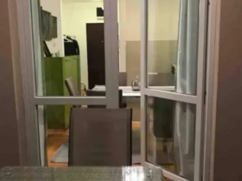 Sale, two bedroom apartment, 90m², Bečići, Budva - image 2