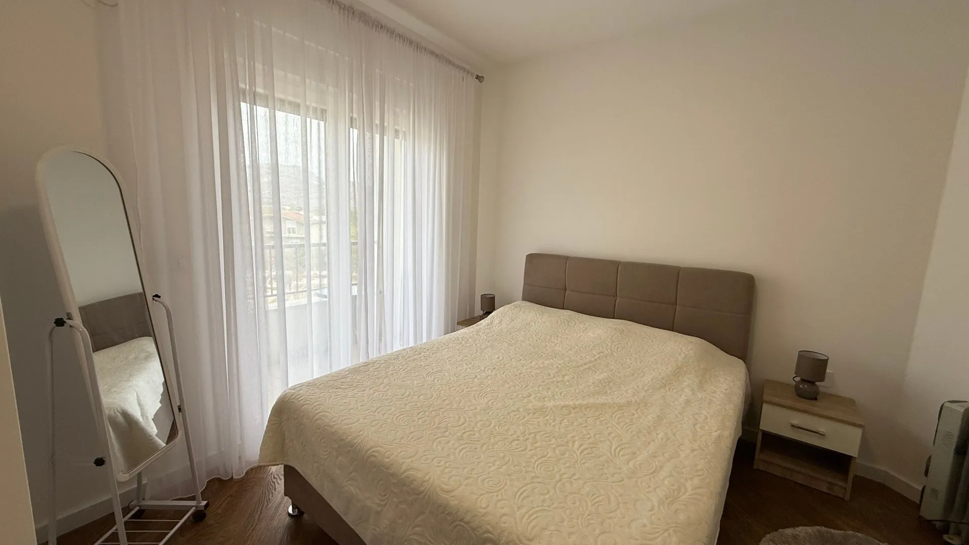 Rent, apartment, 45m², Zagorič, Podgorica