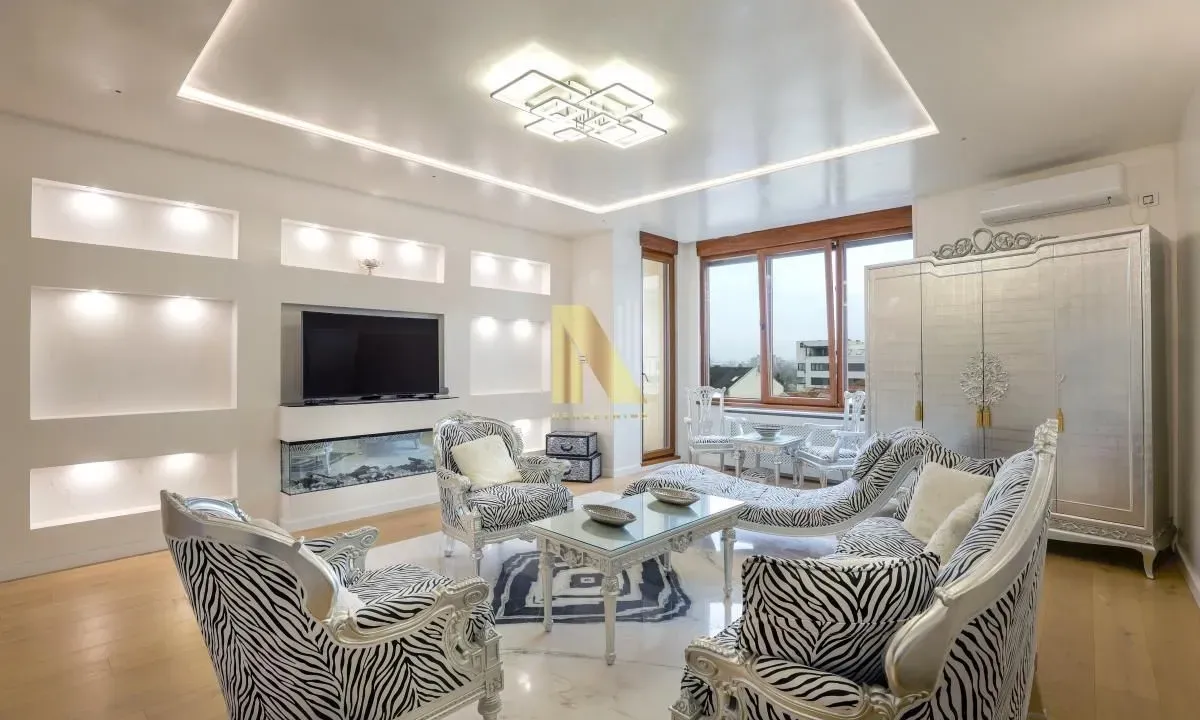 Prodaja, četvorosoban stan, 168m², Salajka, Novi Sad Sve Podlokacije