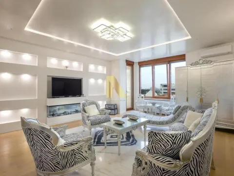 Sale, four bedroom apartment, 168m², Salajka, Novi Sad Sve Podlokacije - image 1