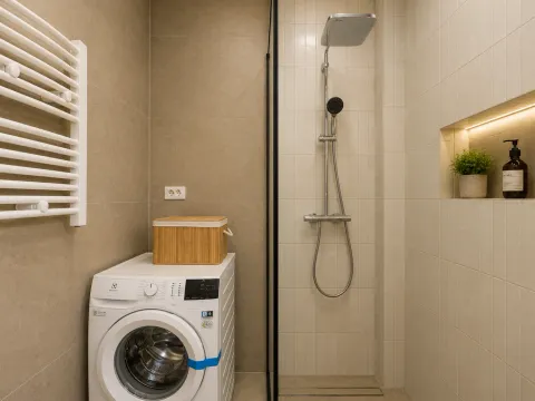 Rent, three bedroom apartment, 100m², Dalmatinska ulica, Podgorica - image 10