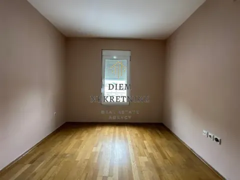 Izdavanje, dvosoban stan, 69m², Ljubović, Podgorica - image 8