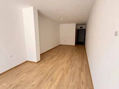 Sale, studio apartment, 26m², Pržno, Budva - image 2