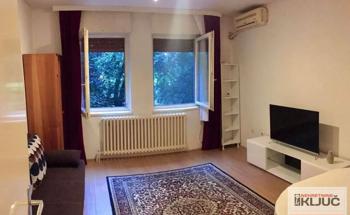 Rent, studio apartment, 24m², Novo naselje, Novi Sad