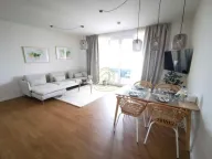 Izdavanje, trosoban stan, 90m², Novo naselje, Novi Sad