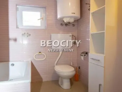Sale, house, 230m², Jajinci, Voždovac Sve Podlokacije - image 15