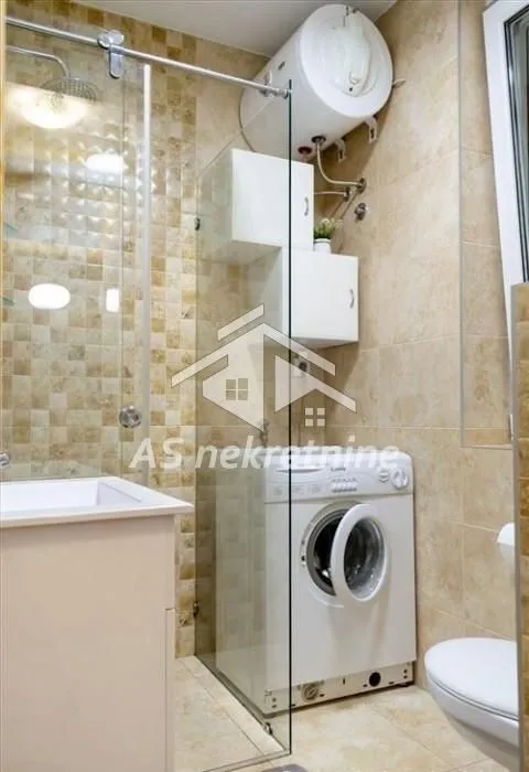 Rent, two bedroom apartment, 52m², Savski Venac, Beograd
