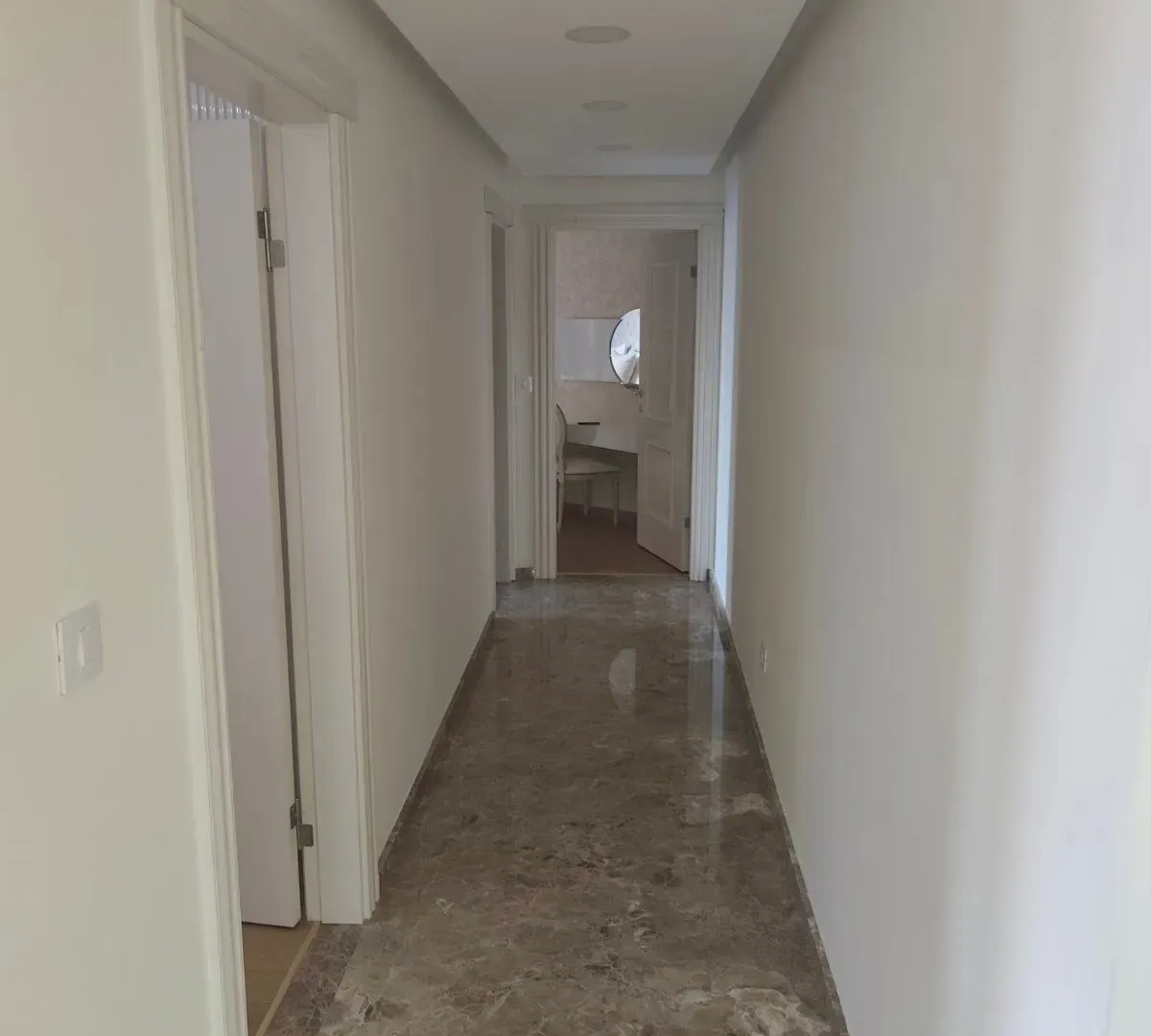 Prodaja, dvosoban stan, 184m², Centar, Loznica