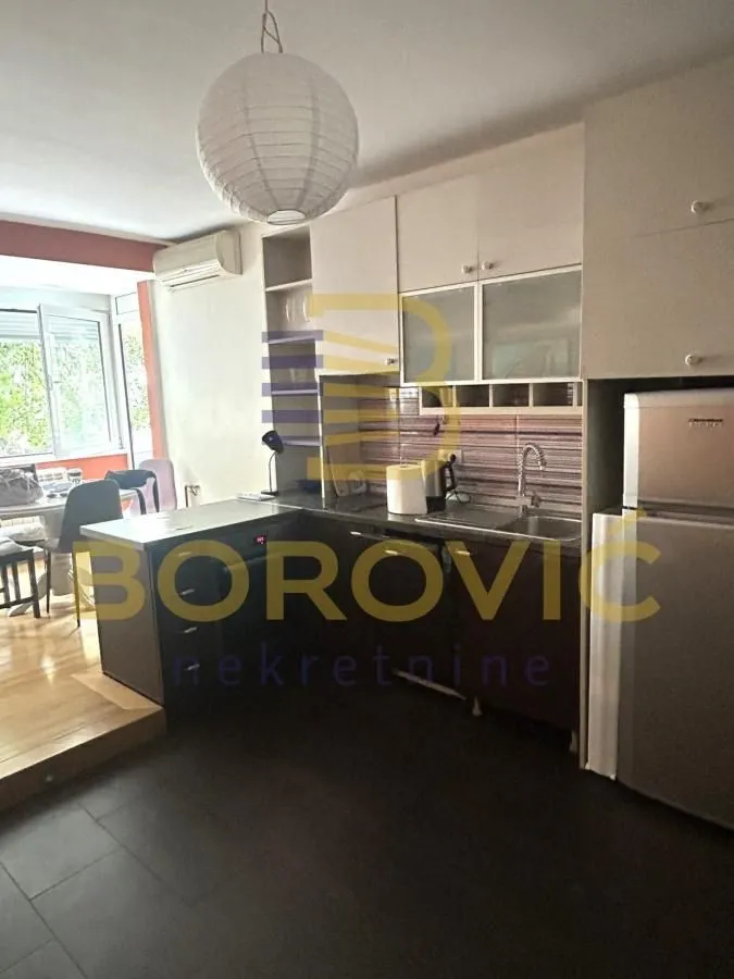 Sale, two bedroom apartment, 60m², Stari Grad, Beograd