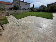 Izdavanje, kuća, 300m², Gornja Gorica, Podgorica - image 19