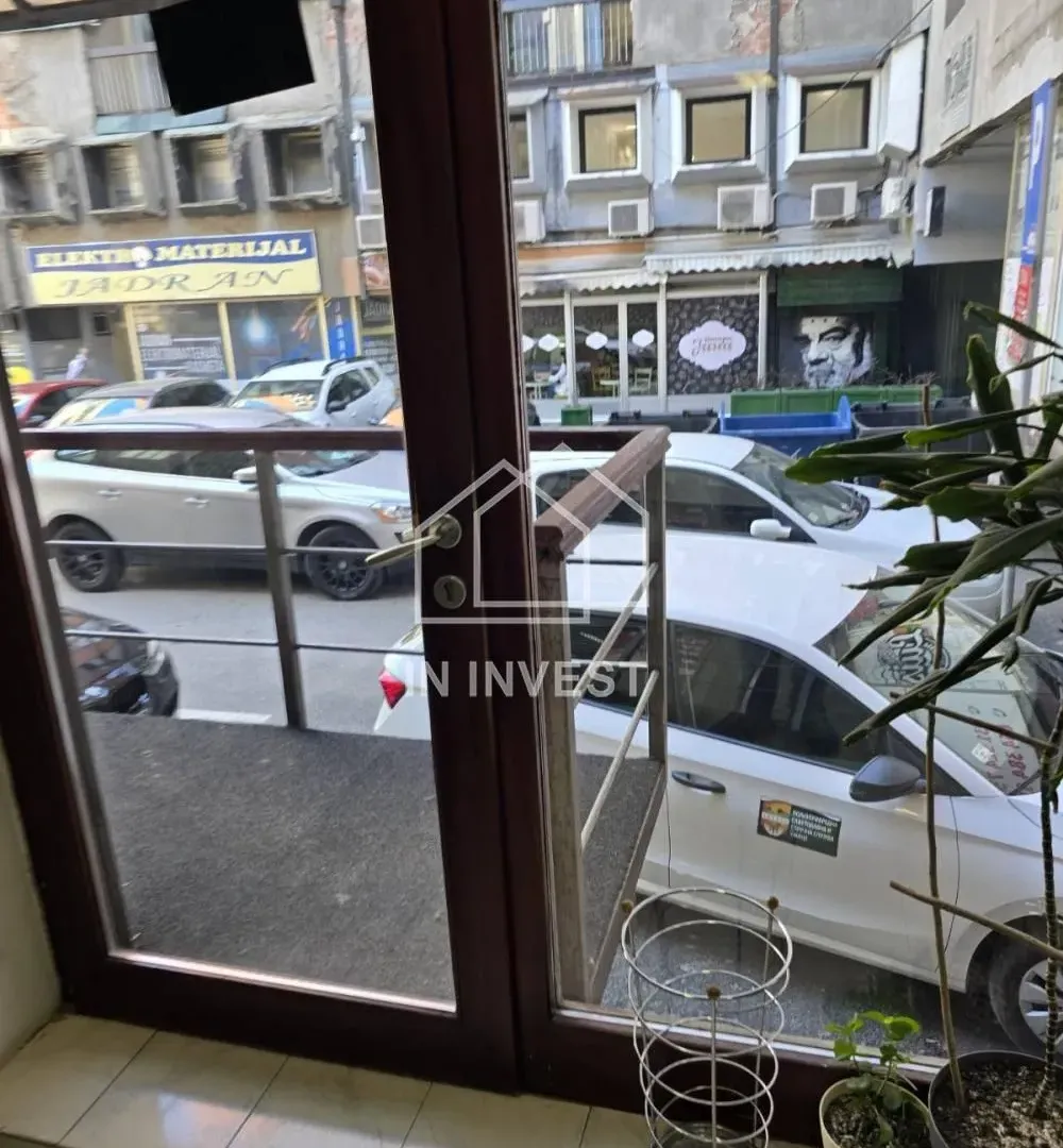 Rent, office space, 24m², Užice, Srbija