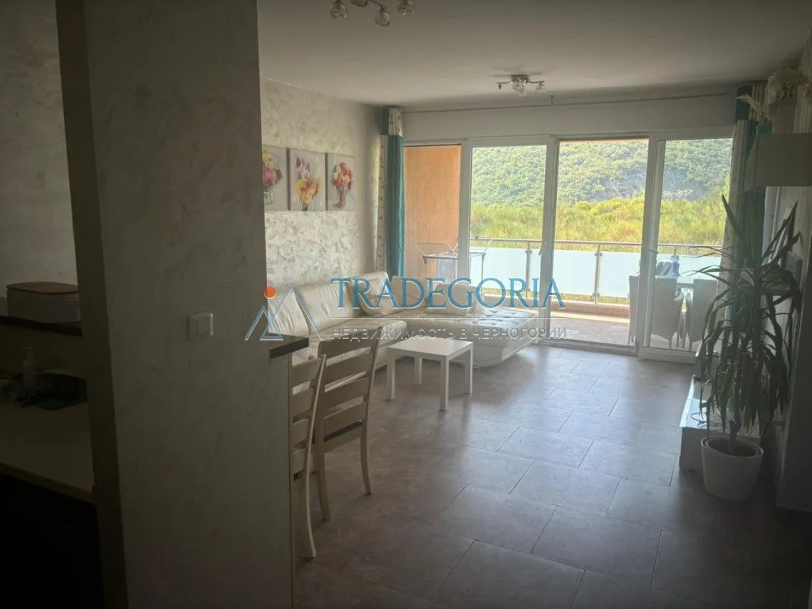 Prodaja, dvosoban stan, 68m², Bečići, Budva