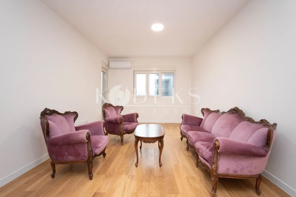 Rent, one bedroom apartment, 49m², Central Point, Podgorica