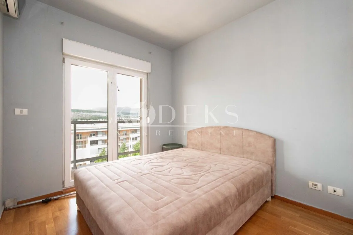 Rent, two bedroom apartment, 68m², City Kvart, Podgorica