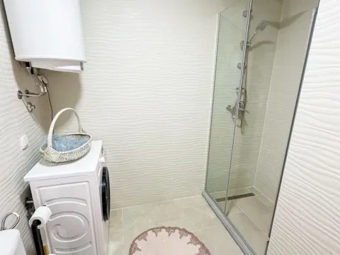 Rent, two bedroom apartment, 60m², Stari Aerodrom, Podgorica - image 10