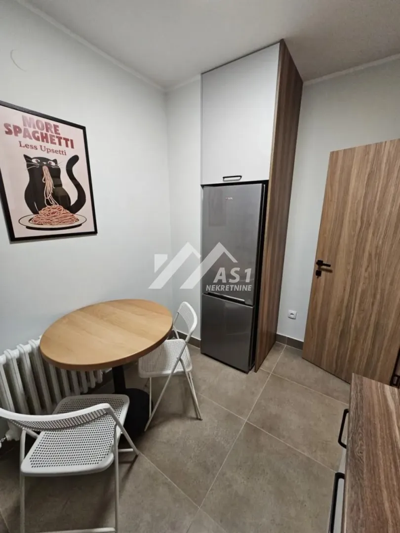 Izdavanje, jednosoban stan, 50m², Novi Sad Sve Podlokacije, Novi Sad