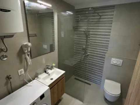 Rent, one bedroom apartment, 40m², Radanovići, Kotor - image 3