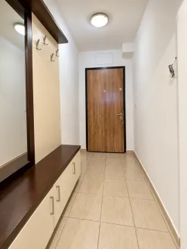Prodaja, jednosoban stan, 37m², City Kvart, Podgorica - image 7