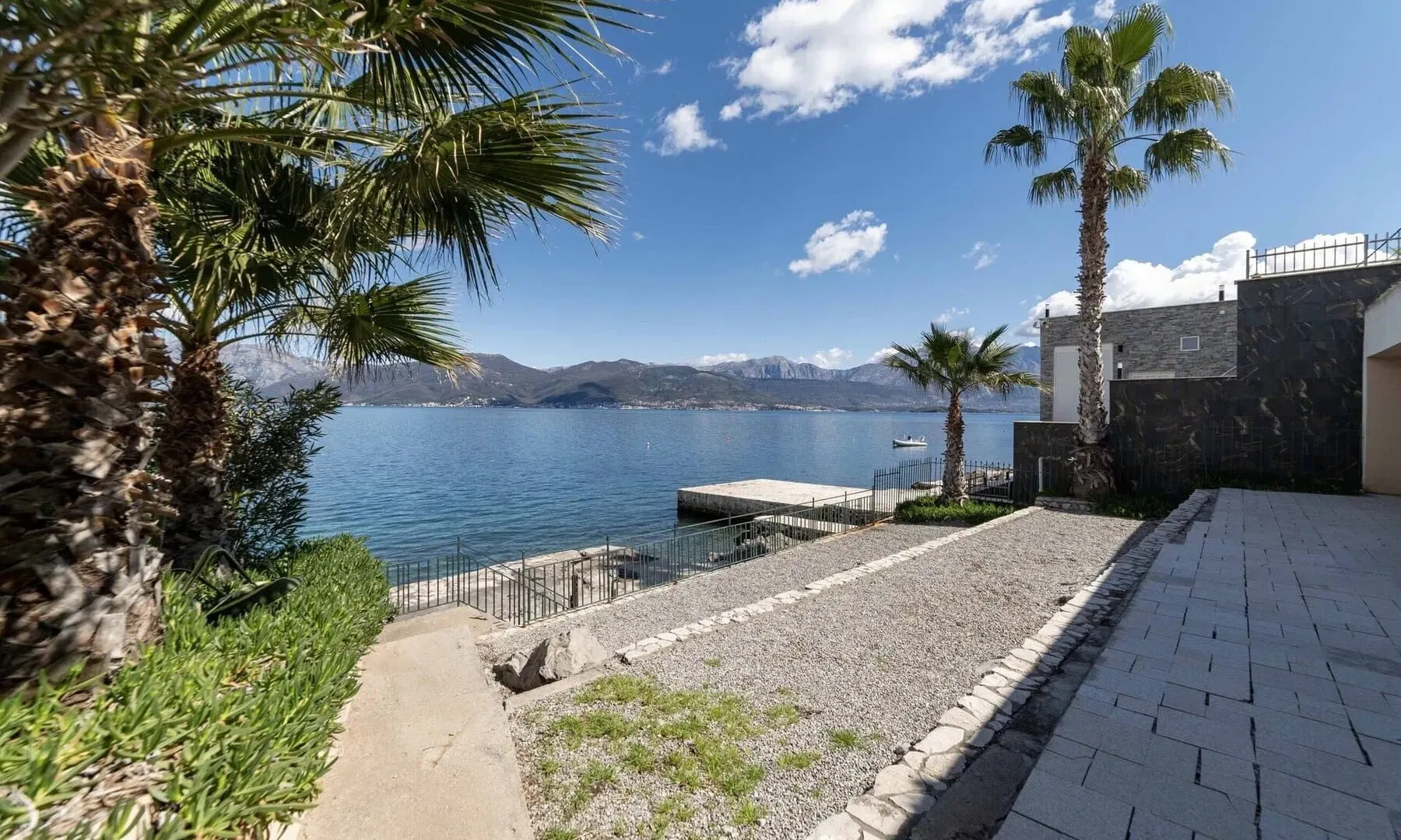 Prodaja, trosoban stan, 122m², Bratešići, Kotor