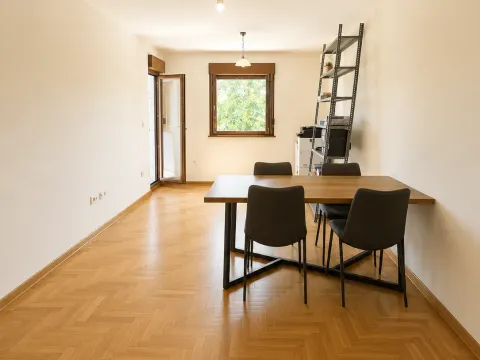 Prodaja, dvosoban stan, 64m², Stari Aerodrom, Podgorica - image 2