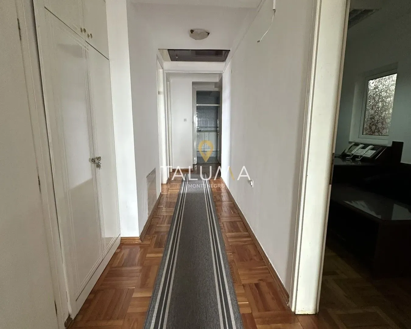 Rent, office space, 150m², Pobrežje, Podgorica