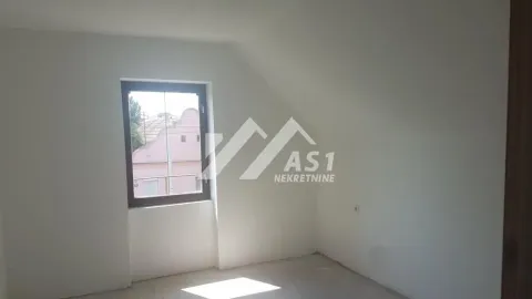 Izdavanje, kuća, 200m², Vidovdansko naselje, Novi Sad Sve Podlokacije - image 4