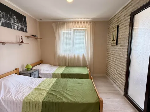 Rent, house, 110m², Dobre Vode, Bar - image 6