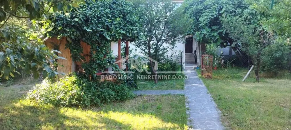 Prodaja, kuća, 366m², Obrenovac, Beograd