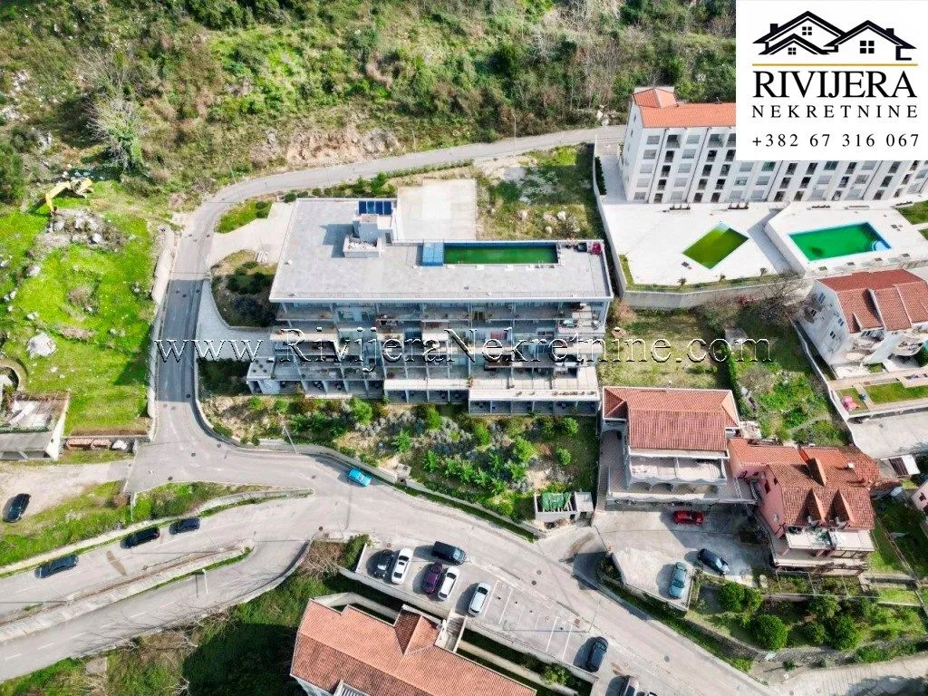 Prodaja, dvosoban stan, 75m², Dobrota, Kotor