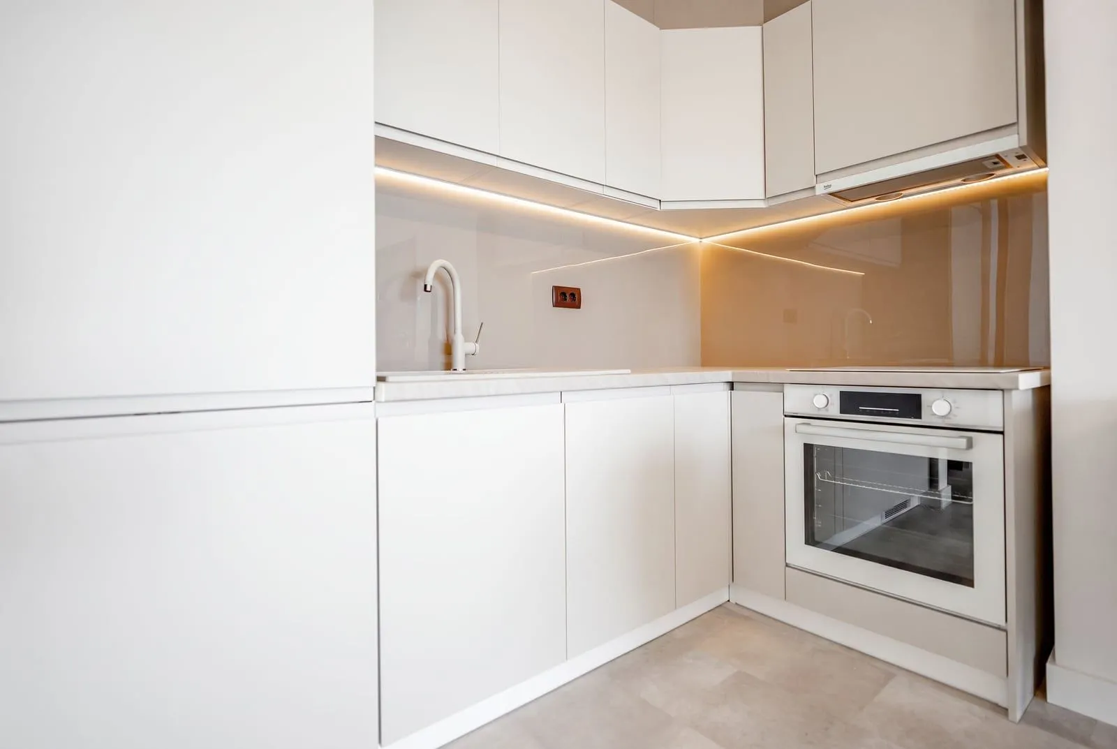 Sale, two bedroom apartment, 45m², Sveti Stefan, Budva