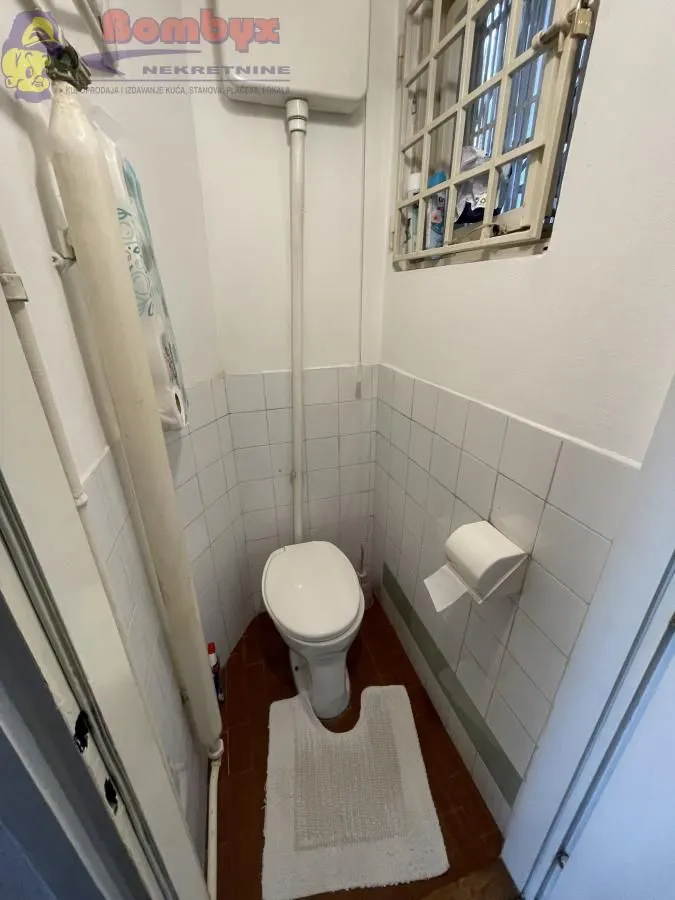Prodaja, trosoban stan, 71m², Podbara, Novi Sad Sve Podlokacije