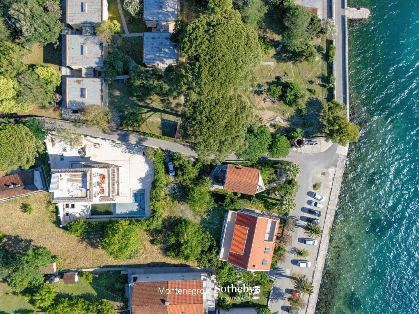 Prodaja, kuća, 410m², Donja Lastva, Tivat