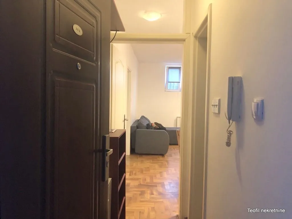 Prodaja, dvosoban stan, 46m², Zemun Gornji Grad, Zemun Sve Podlokacije