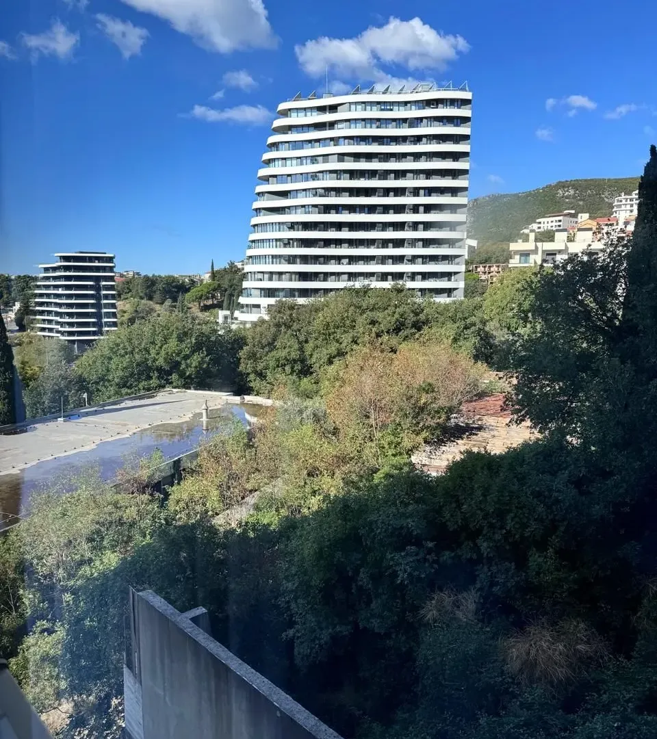Sale, studio apartment, 38m², Bečići, Budva