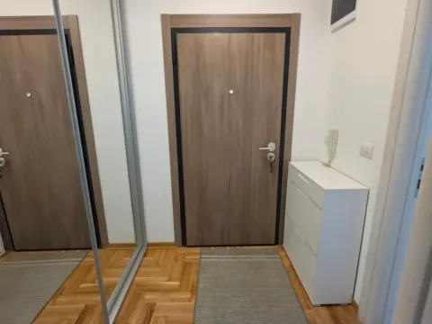 Prodaja, jednosoban stan, 29m², Zemun Centar, Zemun Sve Podlokacije - image 12