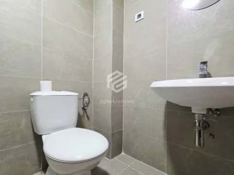 Rent, one bedroom apartment, 36m², Stari Aerodrom, Podgorica - image 9