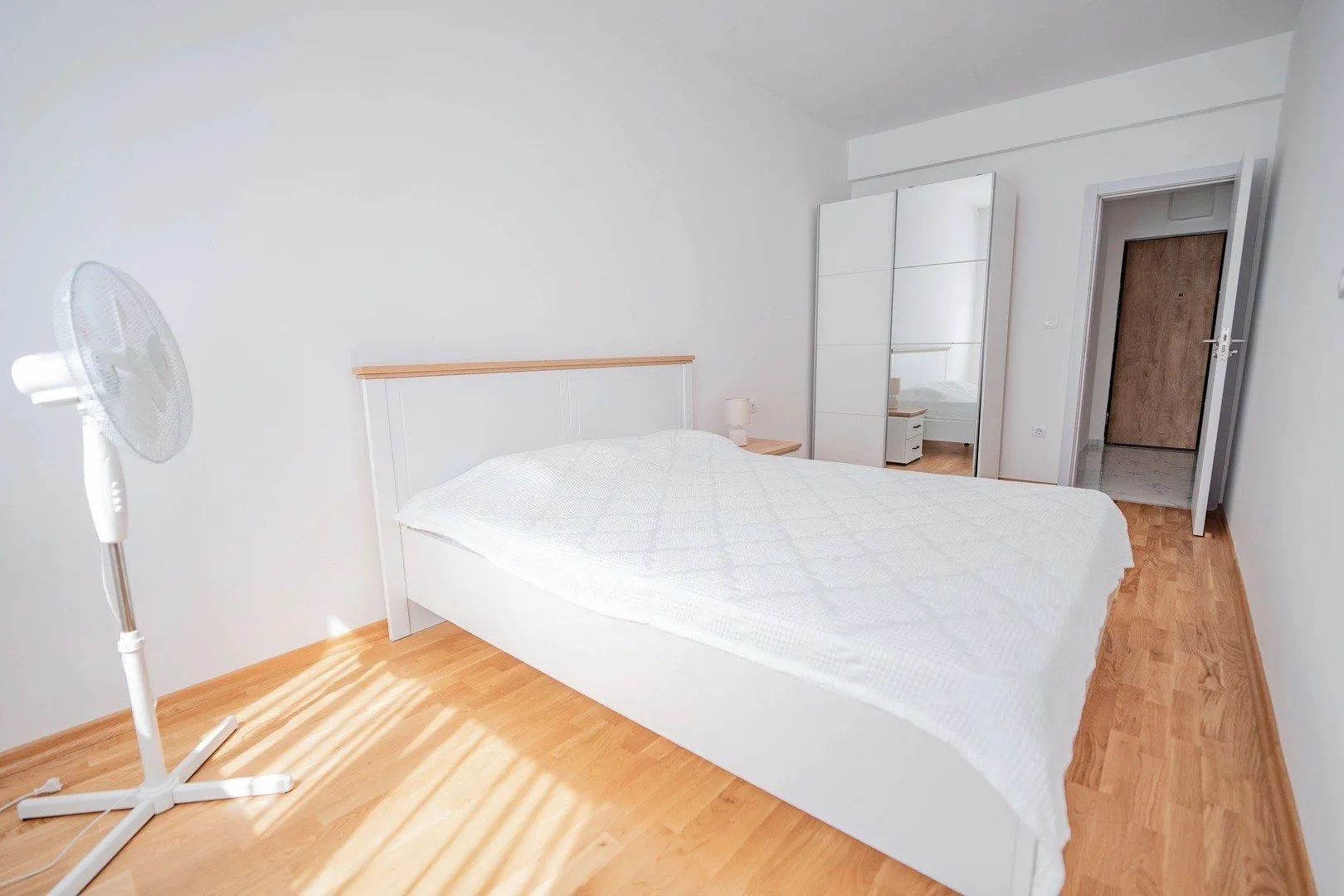 Sale, apartment, 46m², Podkošljun, Budva