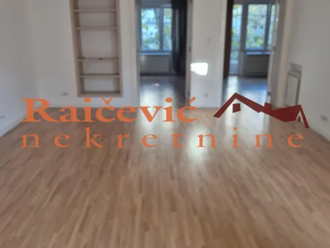 Izdavanje, trosoban stan, 98m², Stari Grad, Beograd - image 6