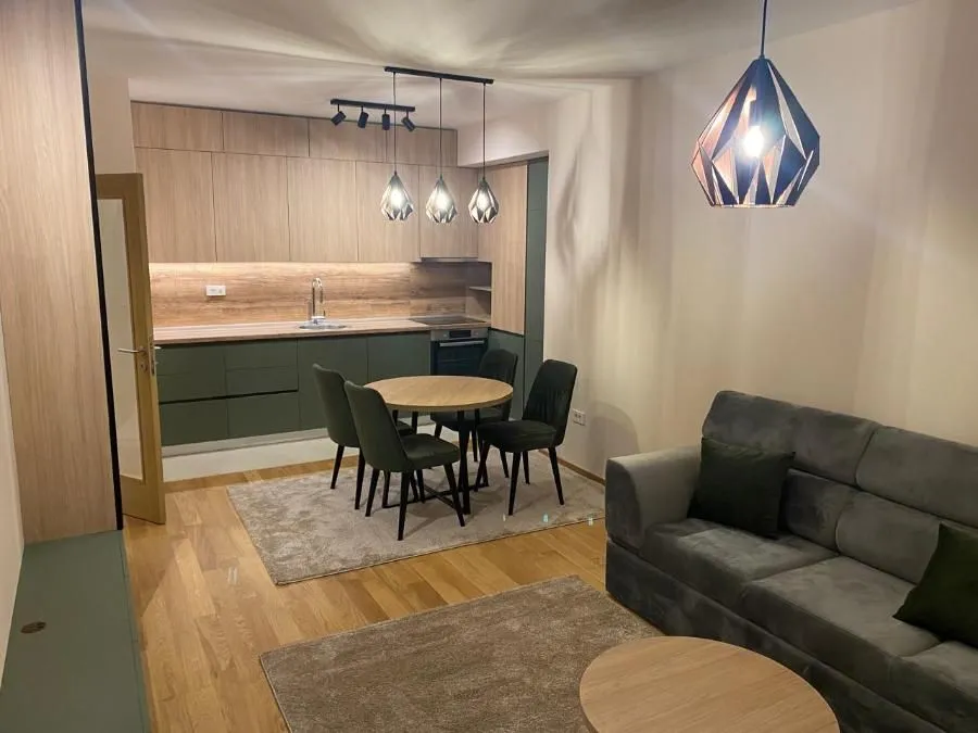 Izdavanje, jednosoban stan, 47m², City Kvart, Podgorica