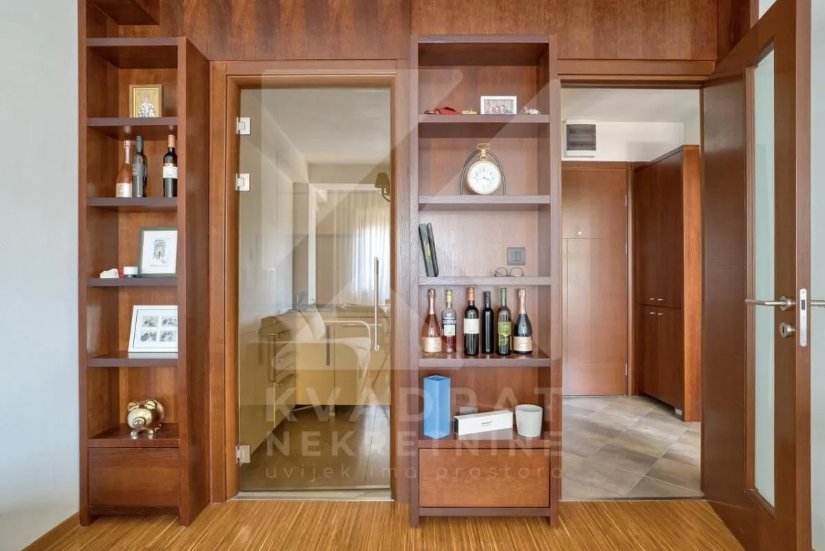 Prodaja, jednosoban stan, 40m², Gorica C, Podgorica