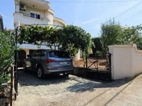 Prodaja, kuća, 140m², Dobre Vode, Bar - image 3