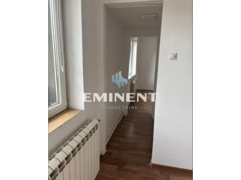 Izdavanje, trosoban stan, 80m², Crveni Krst, Beograd - image 6