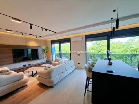 Izdavanje, trosoban stan, 82m², Zeleno Brdo, Zvezdara Sve Podlokacije - image 4