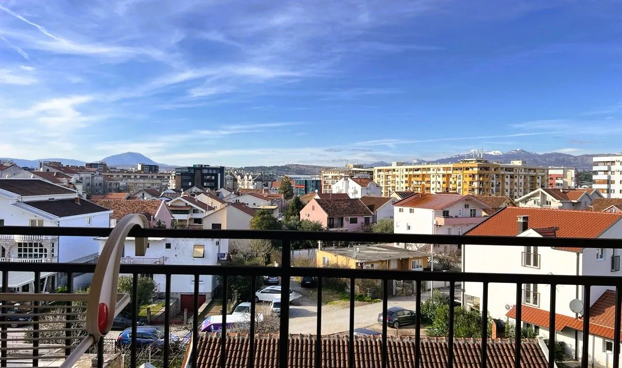 Sale, two bedroom apartment, 76m², Stari Aerodrom, Podgorica