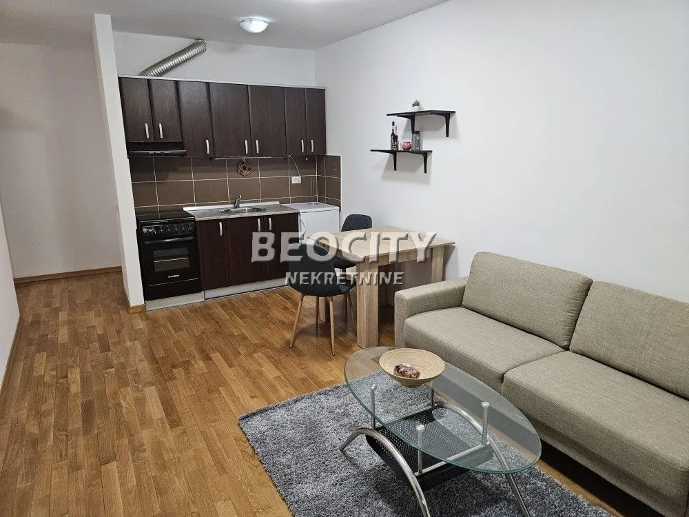 Rent, two bedroom apartment, 45m², Gundulićev Venac, Beograd
