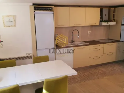 Rent, one bedroom apartment, 80m², Tuški Put, Podgorica - image 3